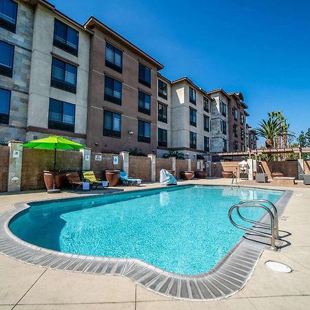 Country Inn & Suites By Radisson, Ontario At Ontario Mills, Ca מראה חיצוני תמונה